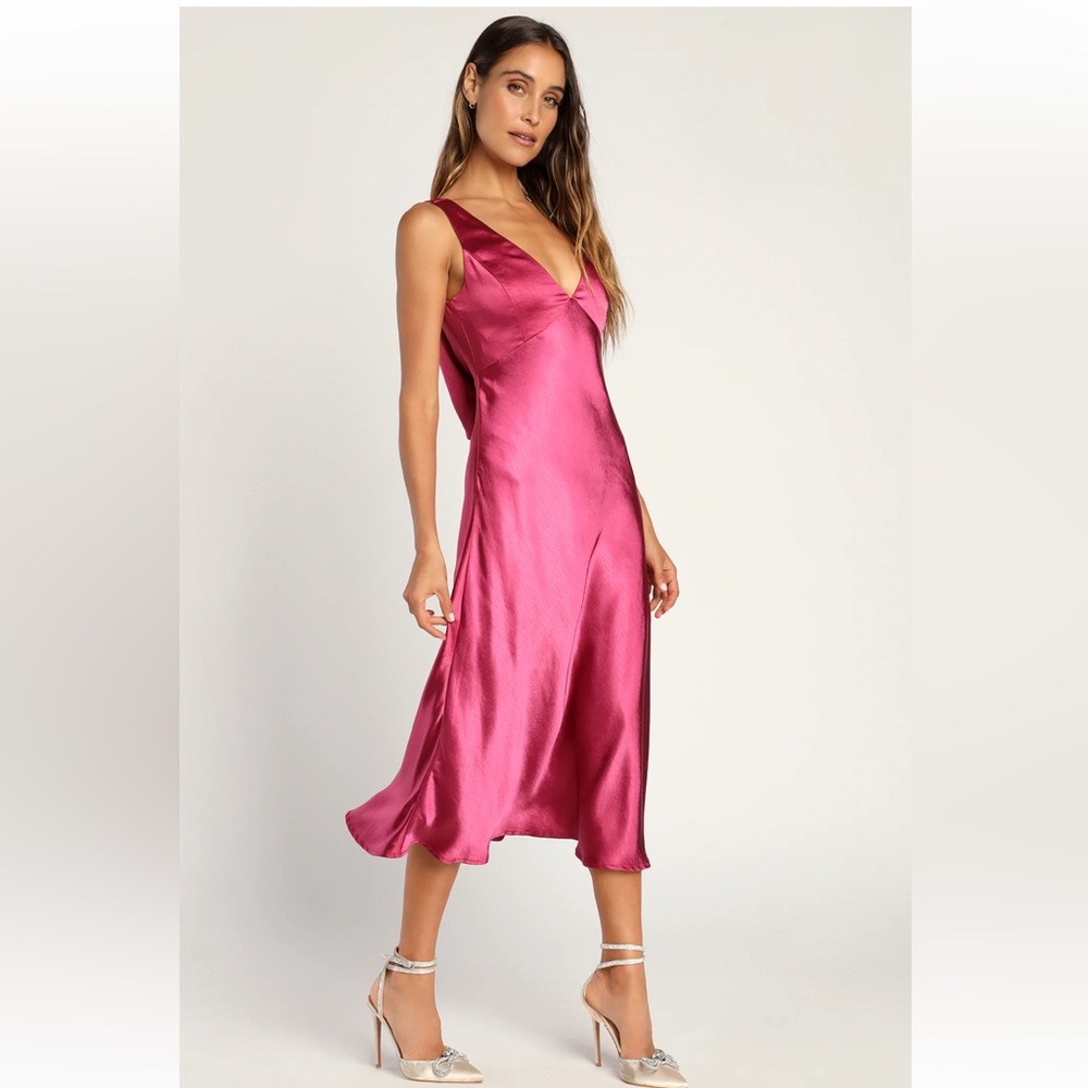 Lulu Size Large Pink Satin-like Dress